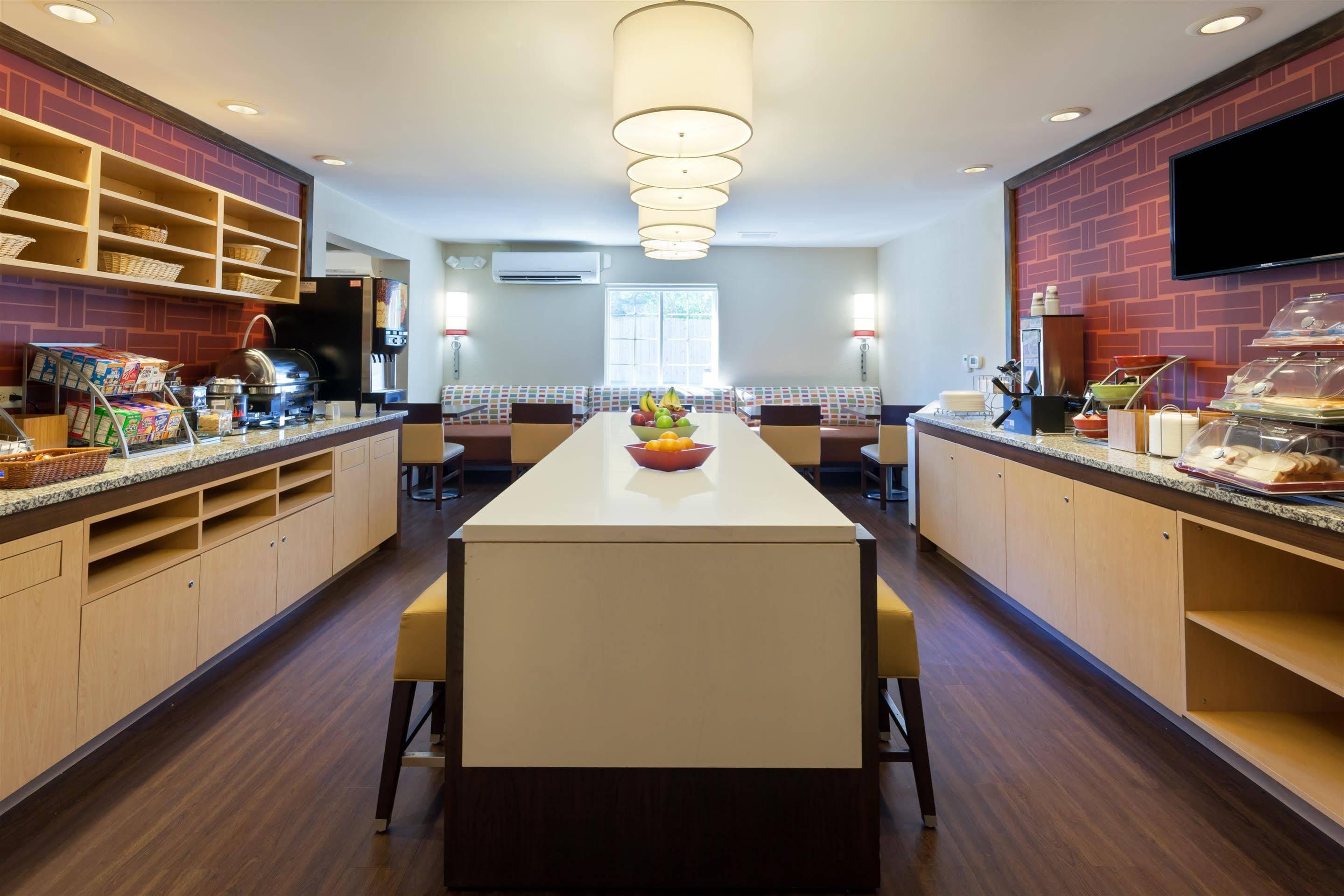 Mainstay Suites Detroit Farmington Hills Dış mekan fotoğraf